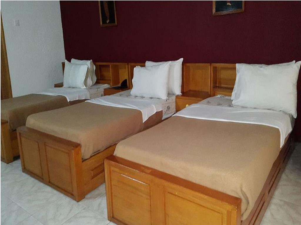 Sir Max Hotel Kumasi Habitación foto